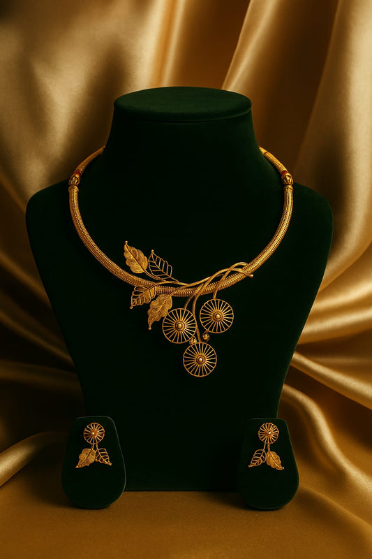 Botanical Charm Gold-Plated Necklace Set